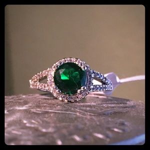 Beautiful Ring!